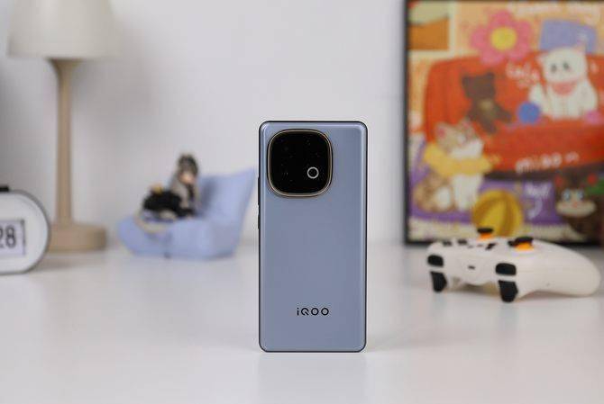 ：性能续航双王炸 千元同档“杀疯了”此刻具象化爱游戏平台iQOO Z10 Turbo+评测(图12)
