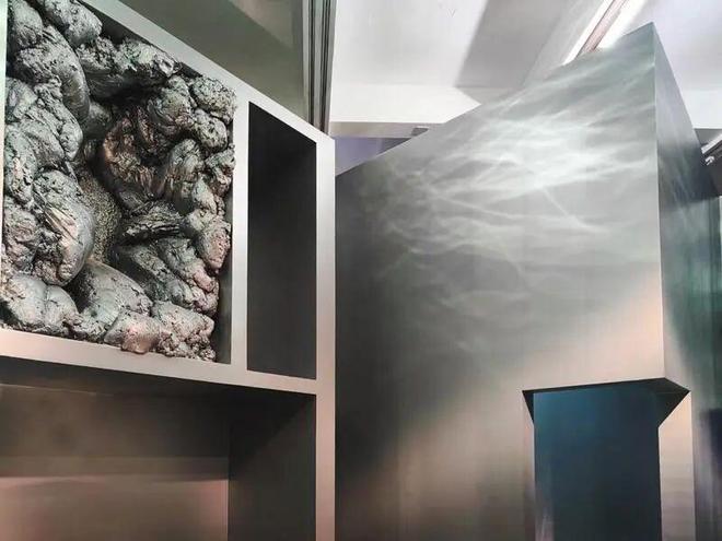顶下藏着风景的另一种打开方式爱游戏app外滩老建筑的穹(图5)